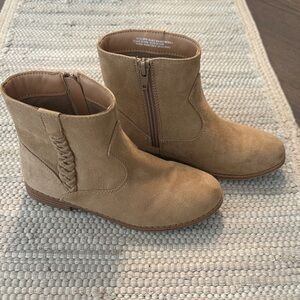 The Children's Place Tan Suede Braided Ankle Boots